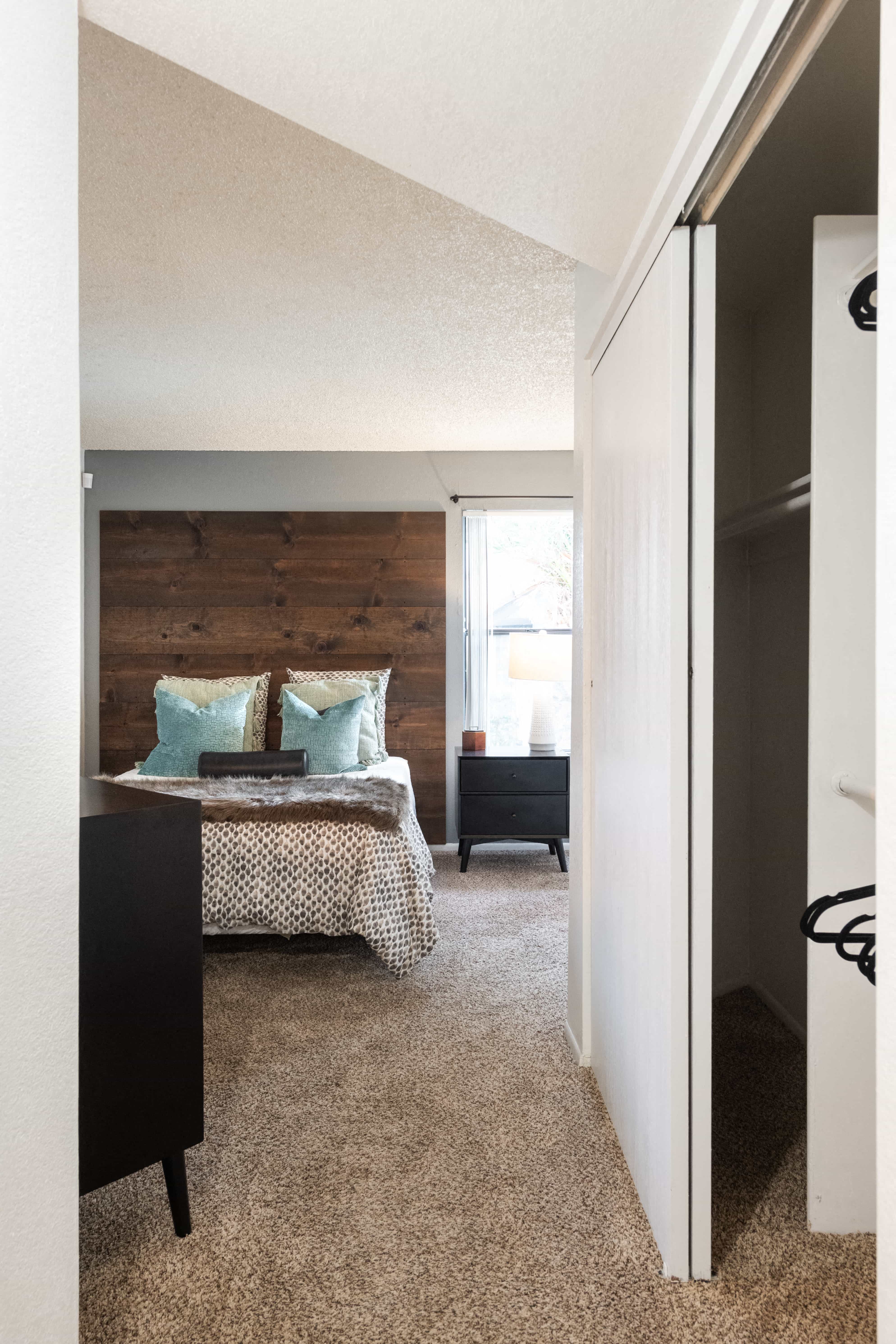 Stonybrook Apartments photo 3